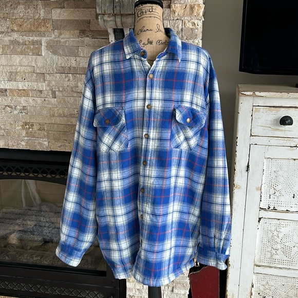 Field & Forest blue gray red plaid sherpa lined insulated snap flannel jacket - Picture 1 of 16